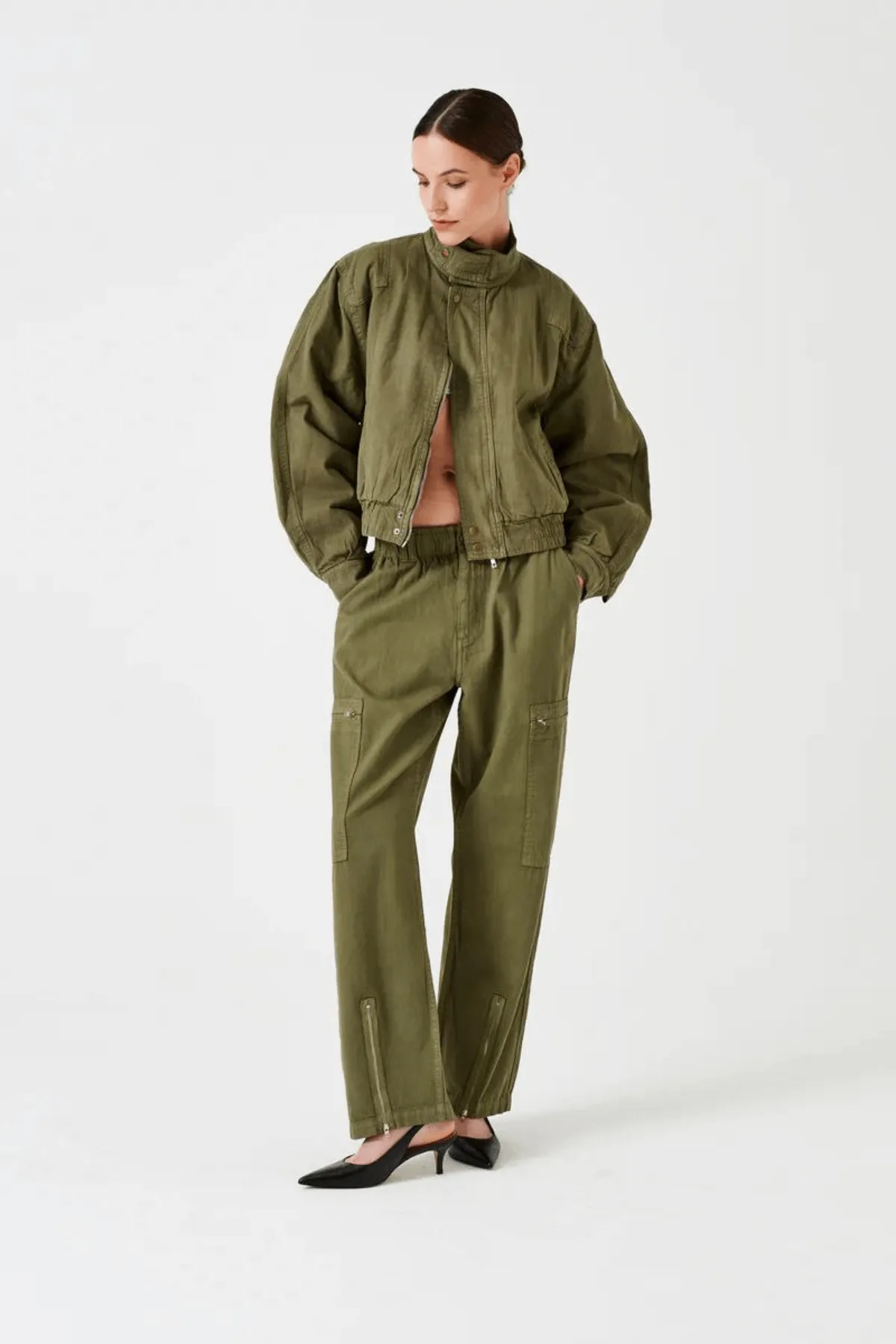 AMELIA PANT KHAKI