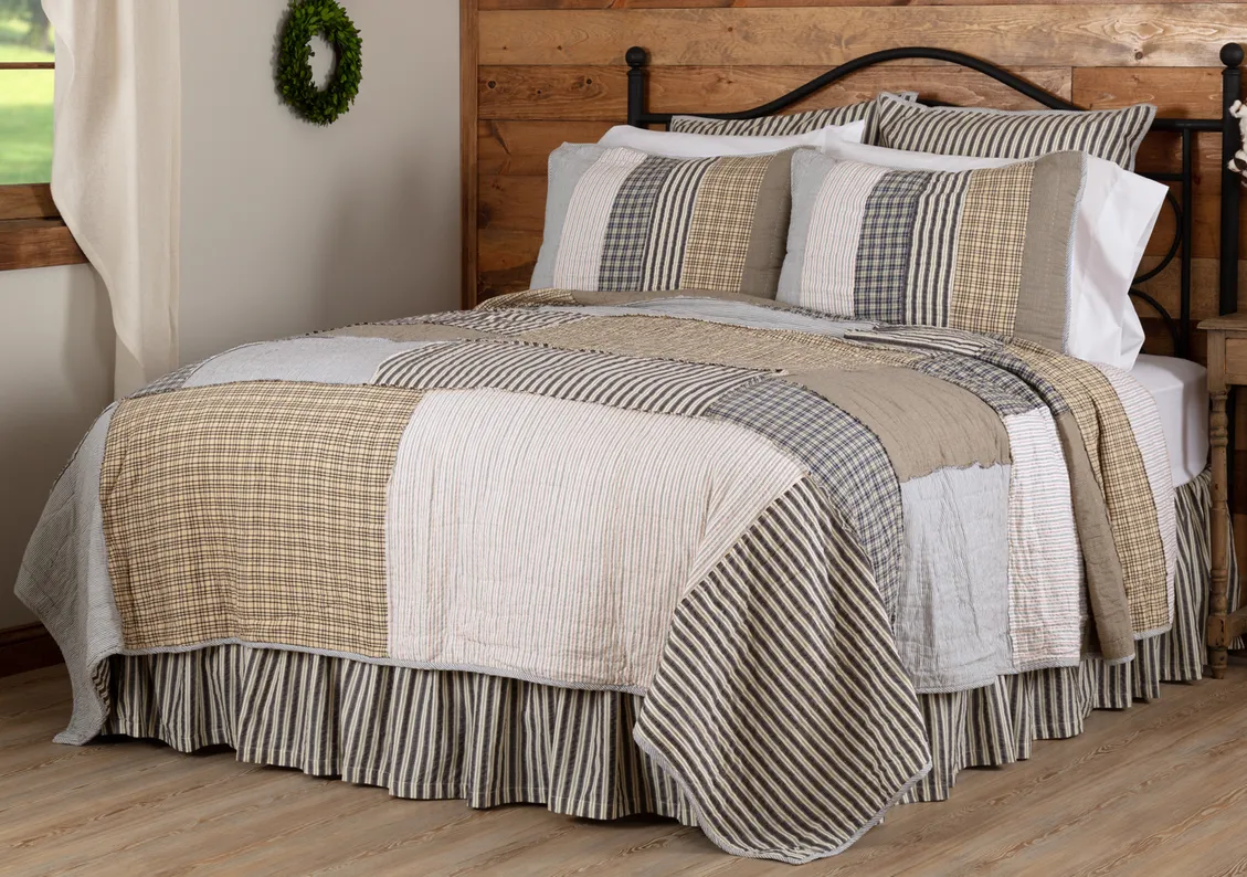 Ashmont Queen Quilt 94Wx94L