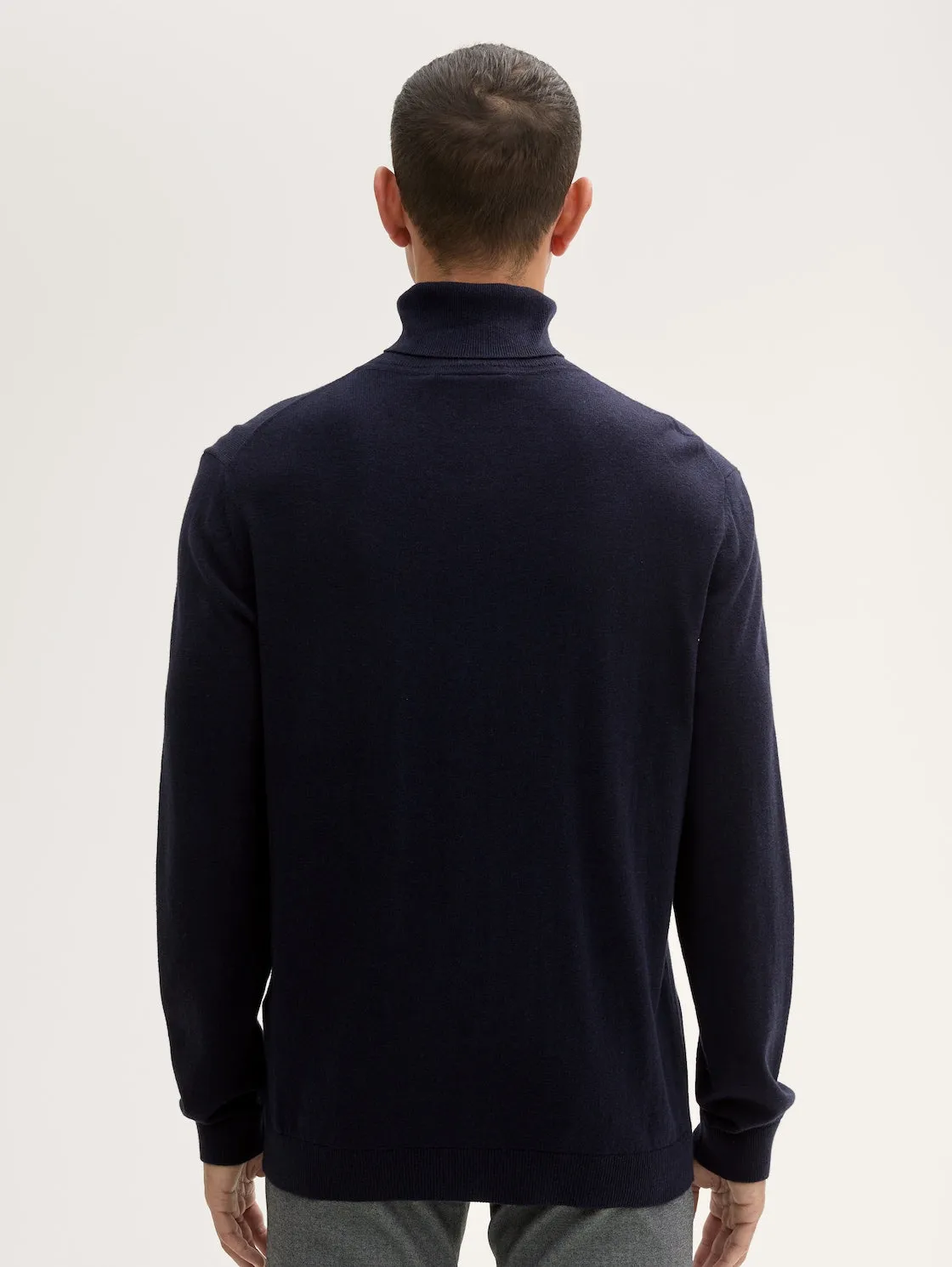 COTTONCASHMERE TURTLENECK KNIT