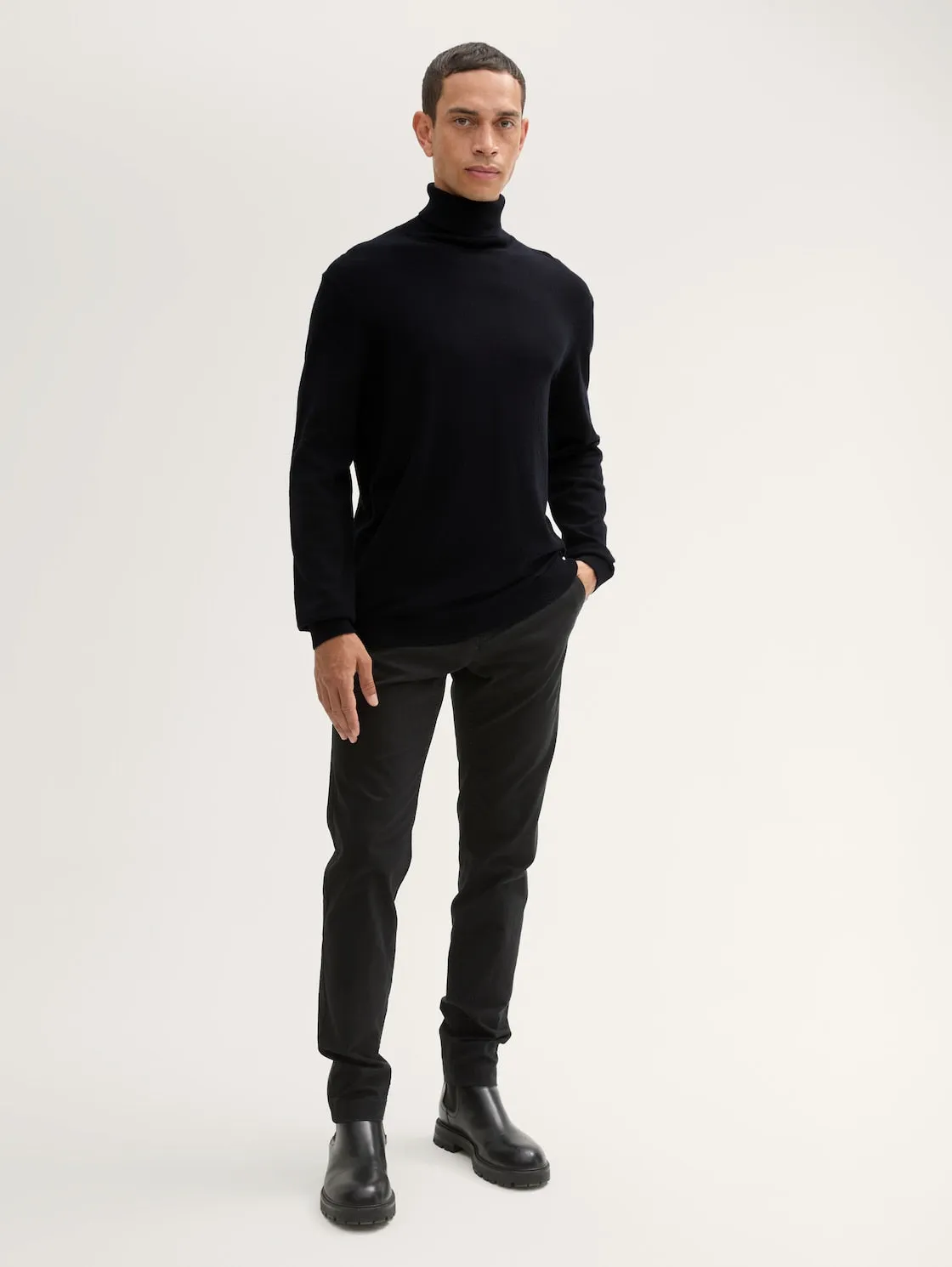 COTTONCASHMERE TURTLENECK KNIT