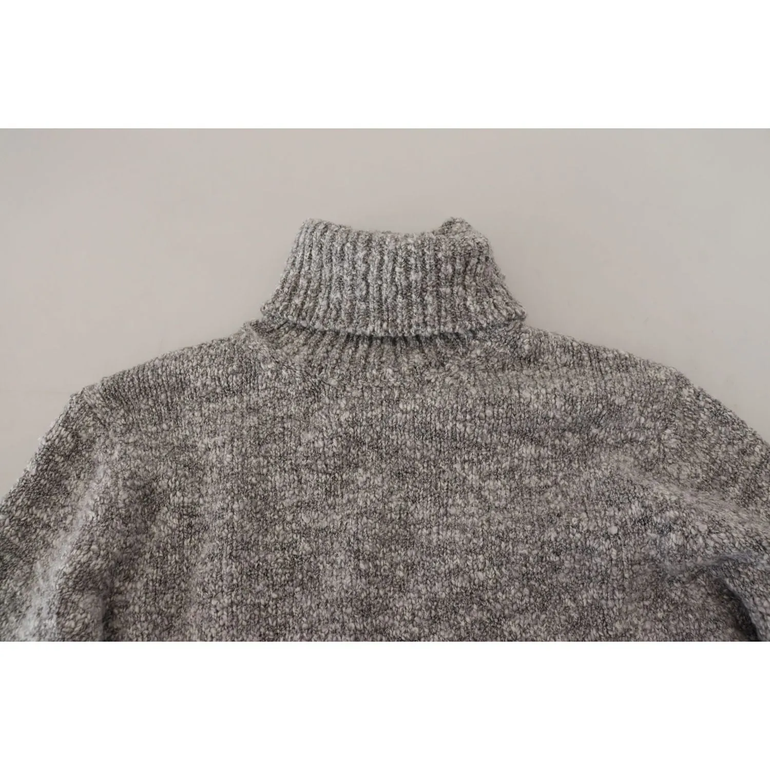 Dolce & Gabbana Elegant Gray Wool-Blend Turtleneck Sweater