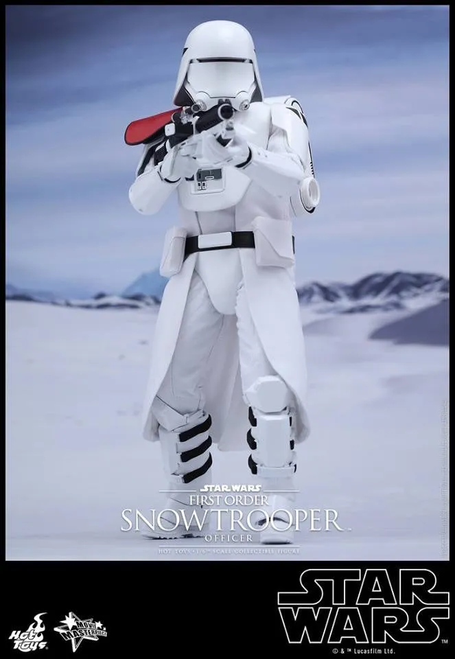 Hot Toys MMS322 – Star Wars: The Force Awakens - First Order Snowtrooper Officer