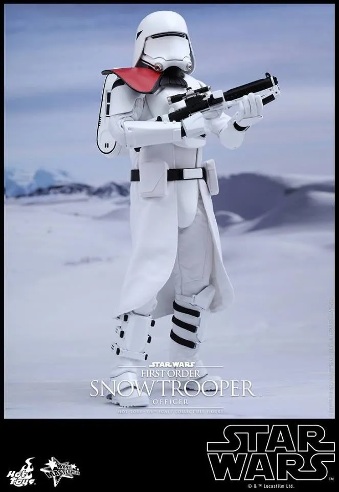 Hot Toys MMS322 – Star Wars: The Force Awakens - First Order Snowtrooper Officer