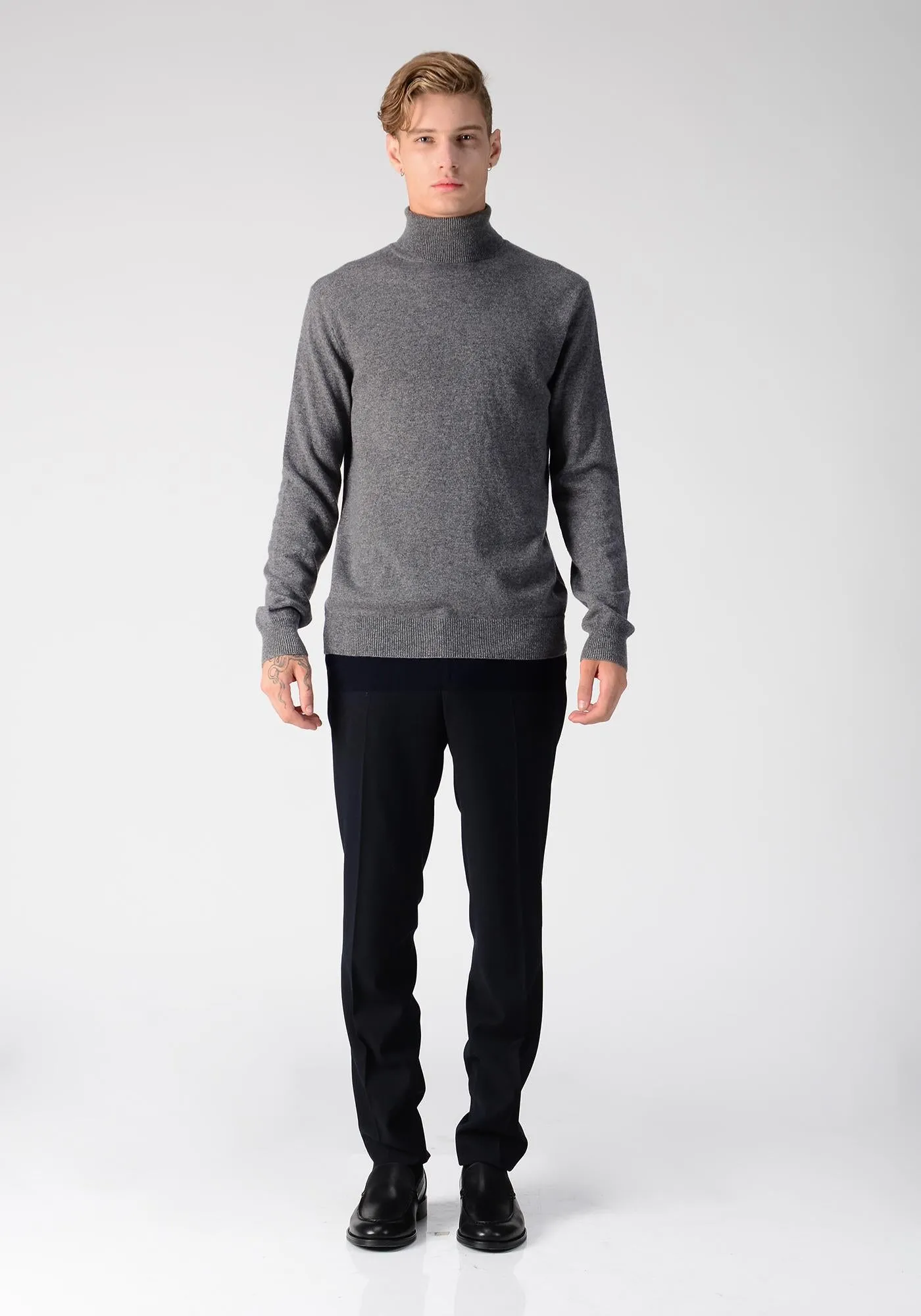 Men Turtleneck Sweater_Grey