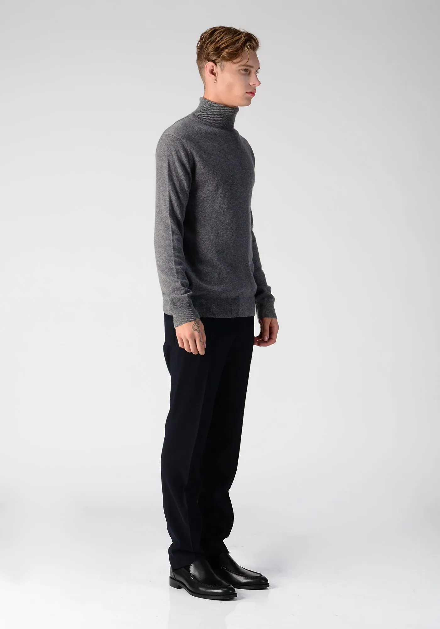 Men Turtleneck Sweater_Grey