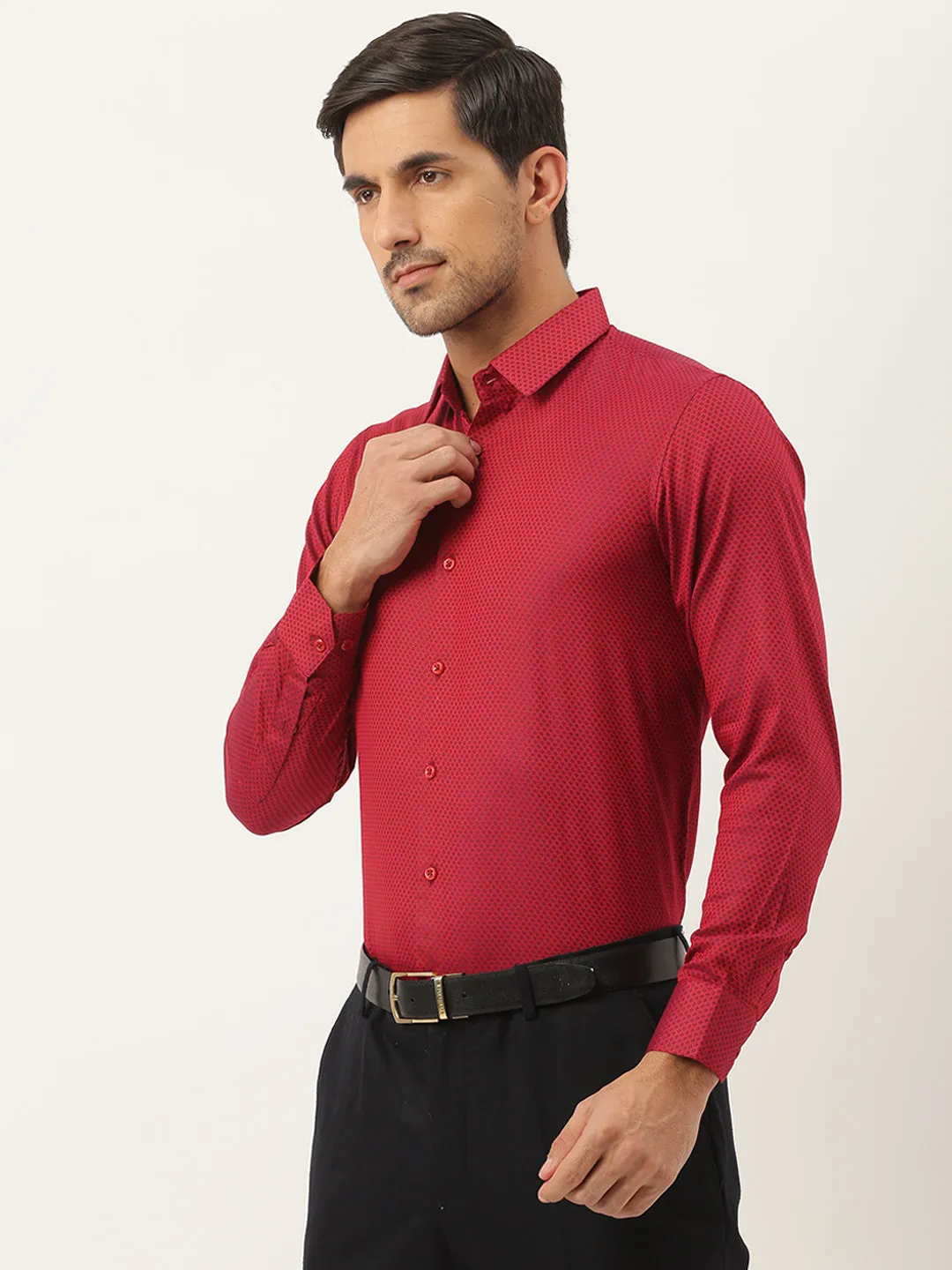 Mens Cotton Red & Navy Blue Self Design Formal Shirt - Sojanya