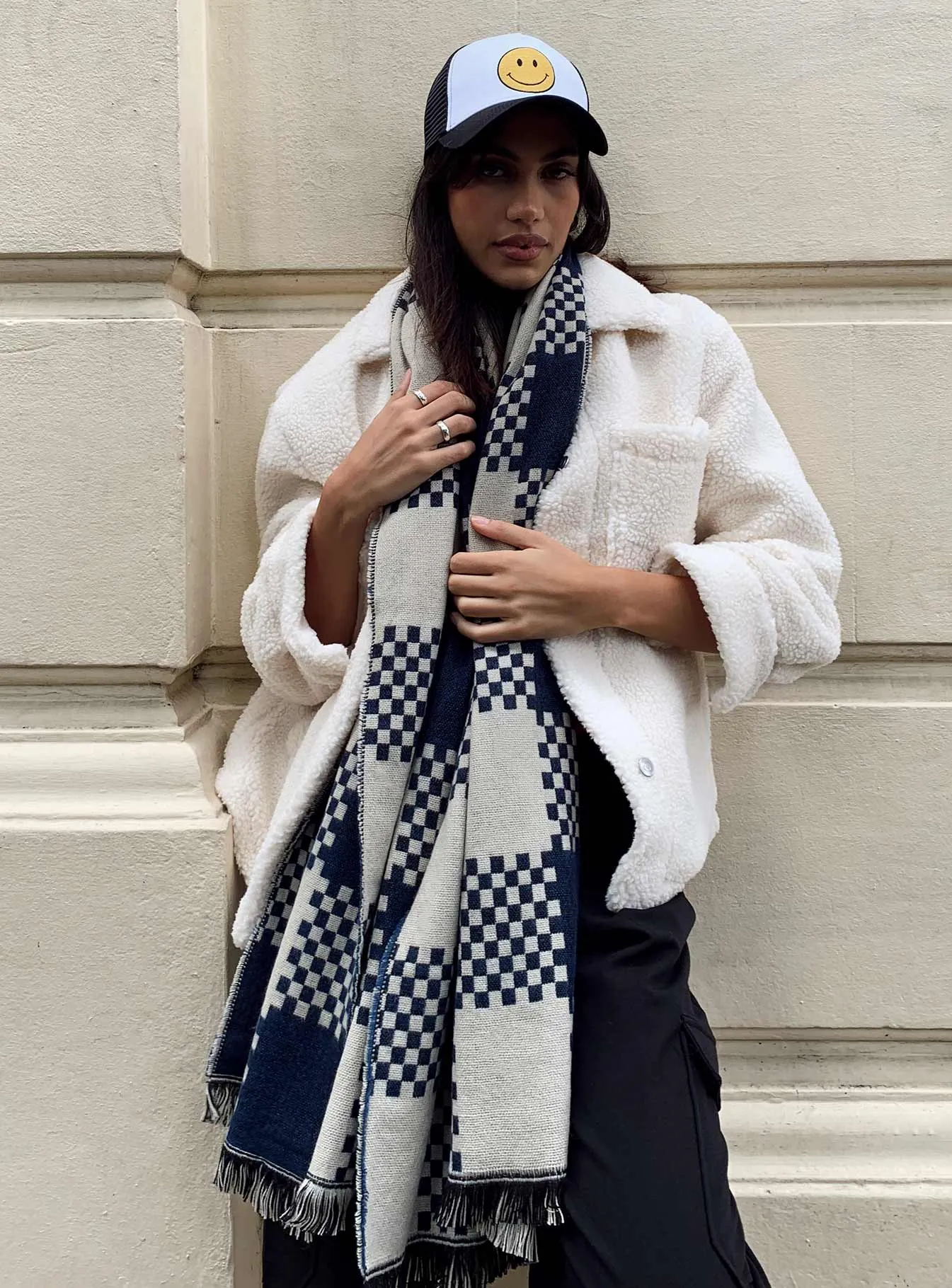 Ruthie Check Scarf Navy / White