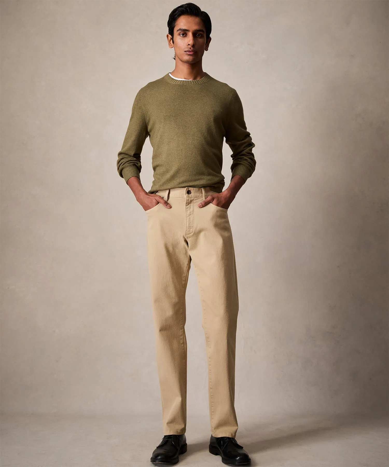 Slim Fit 5-Pocket Chino in Casual Khaki