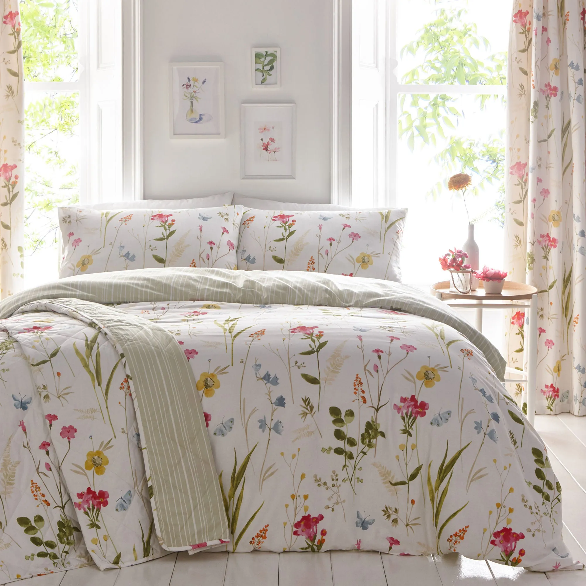 Spring Glade Bedspread by Dreams & Drapes in Multicolour 229cm X 195cm