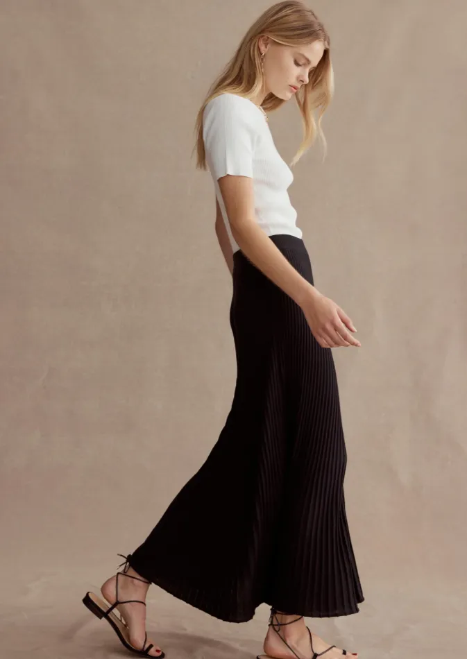 Thea Skirt Black