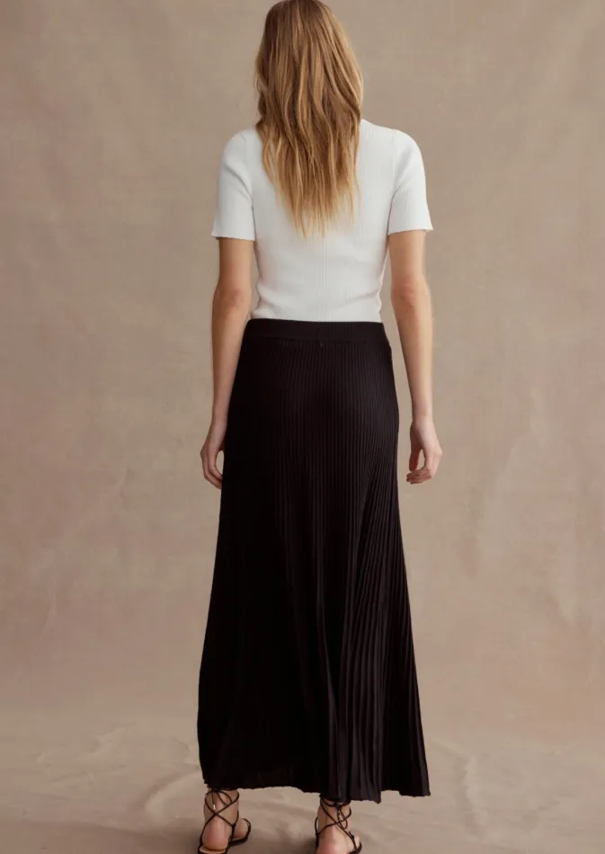 Thea Skirt Black