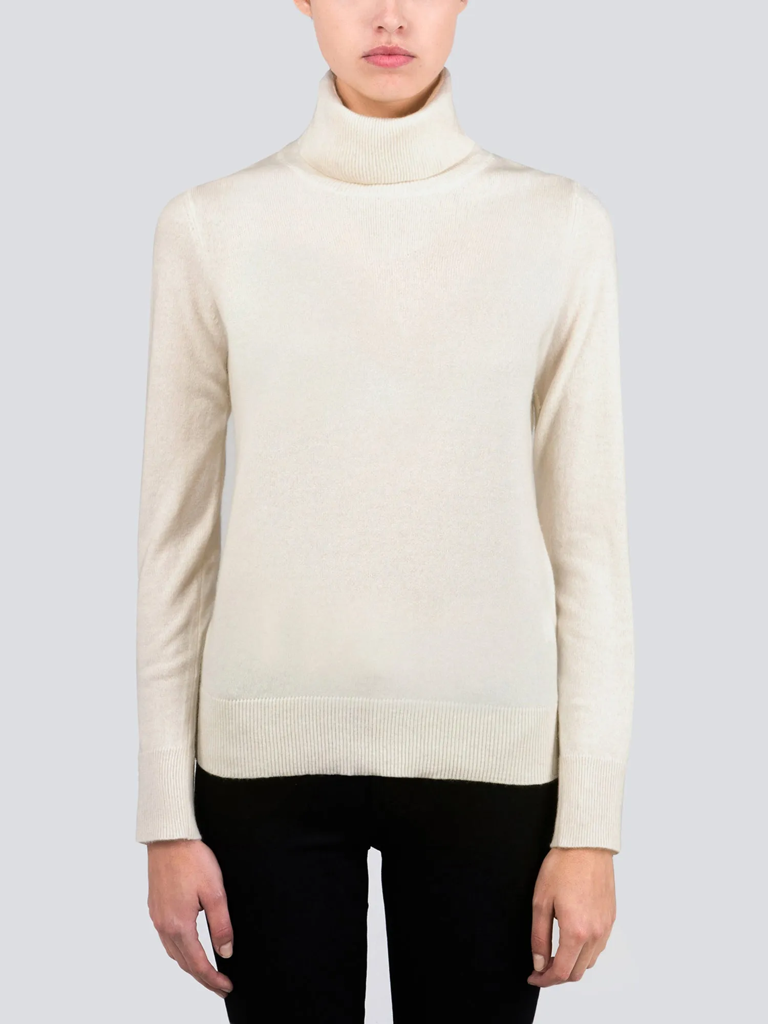 Turtleneck Slimfit Sweater_Ivory