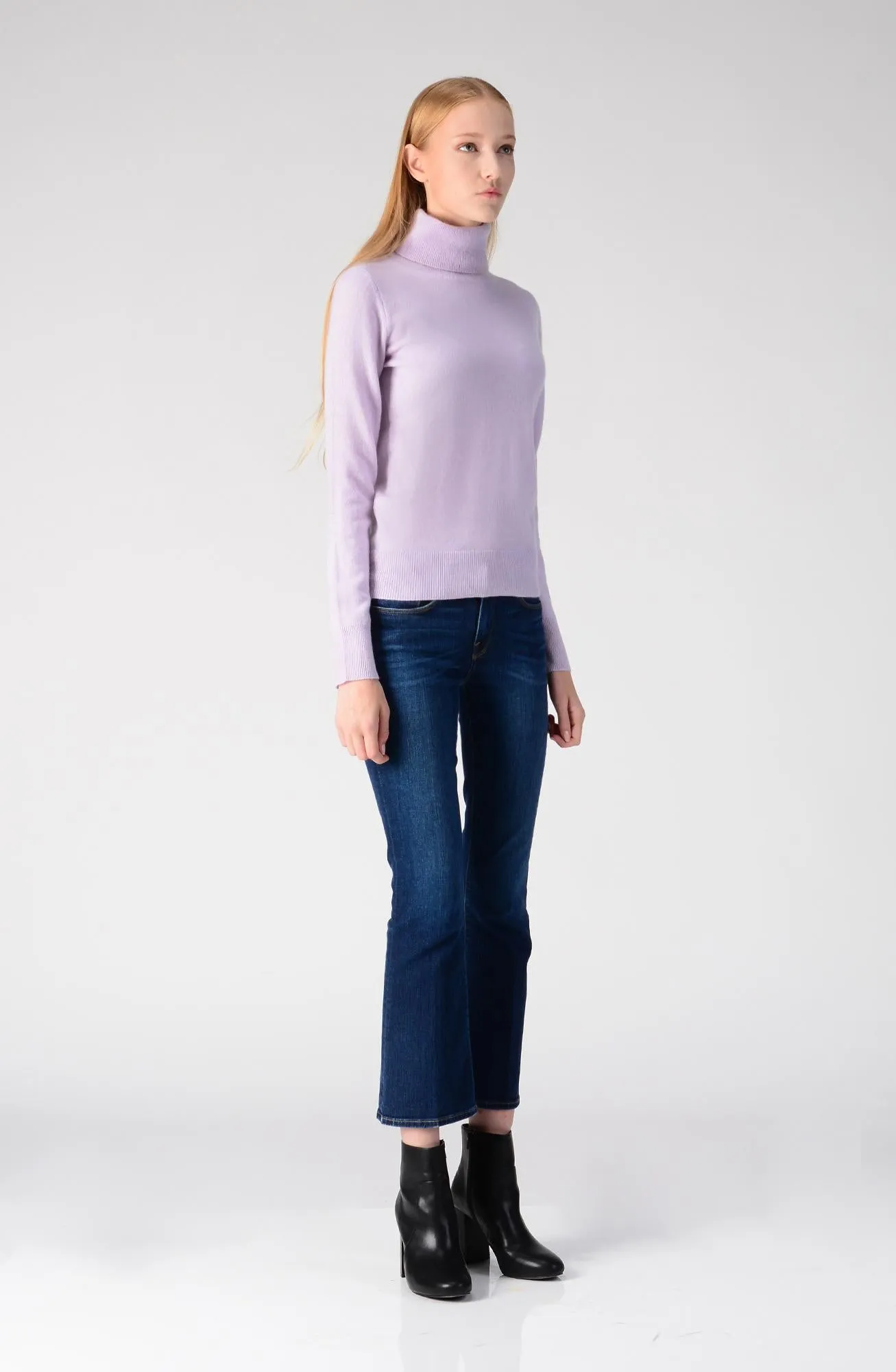 Turtleneck Slimfit Sweater_Lavender