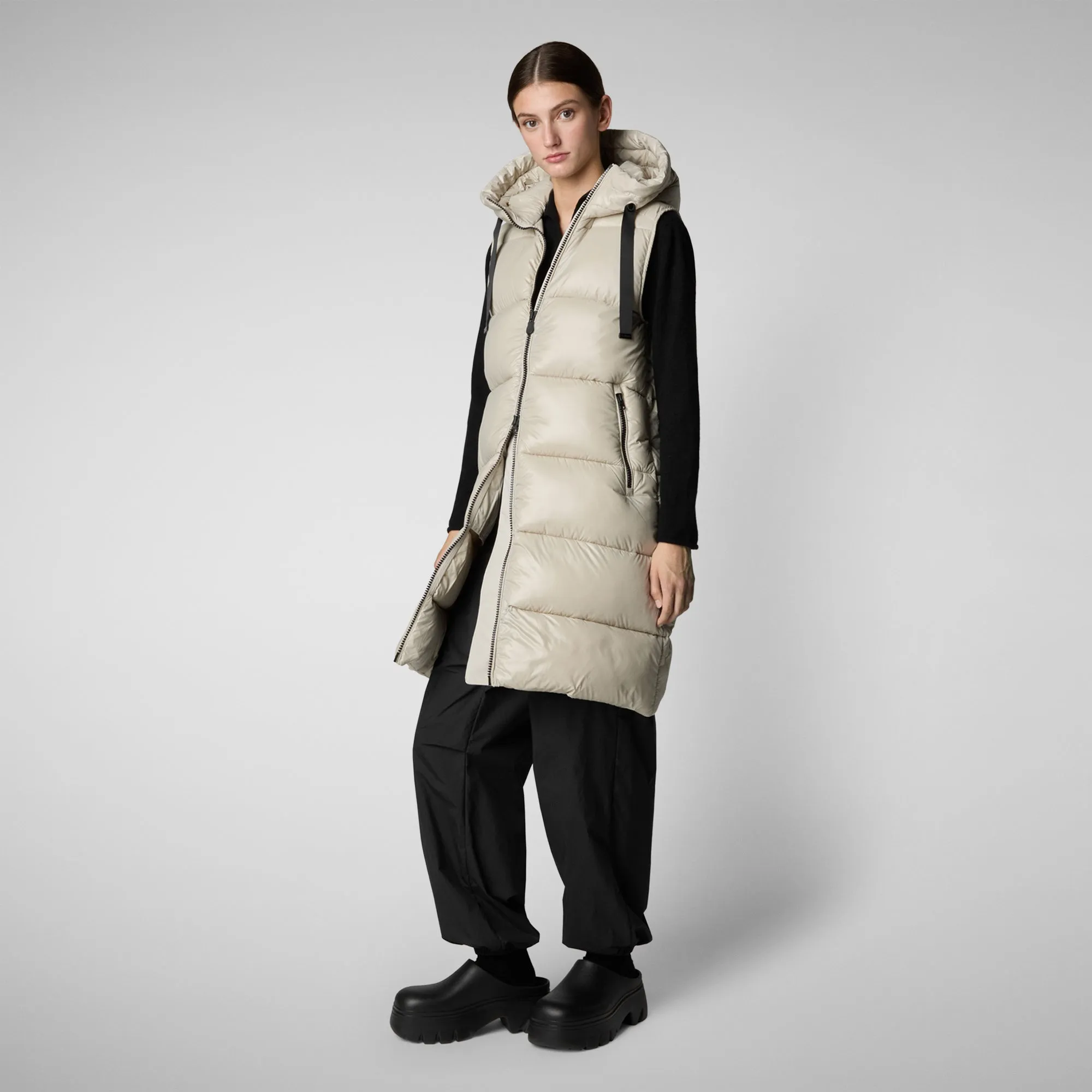 Women's Hooded Animal free Puffer Vest Iria in Rainy Beige